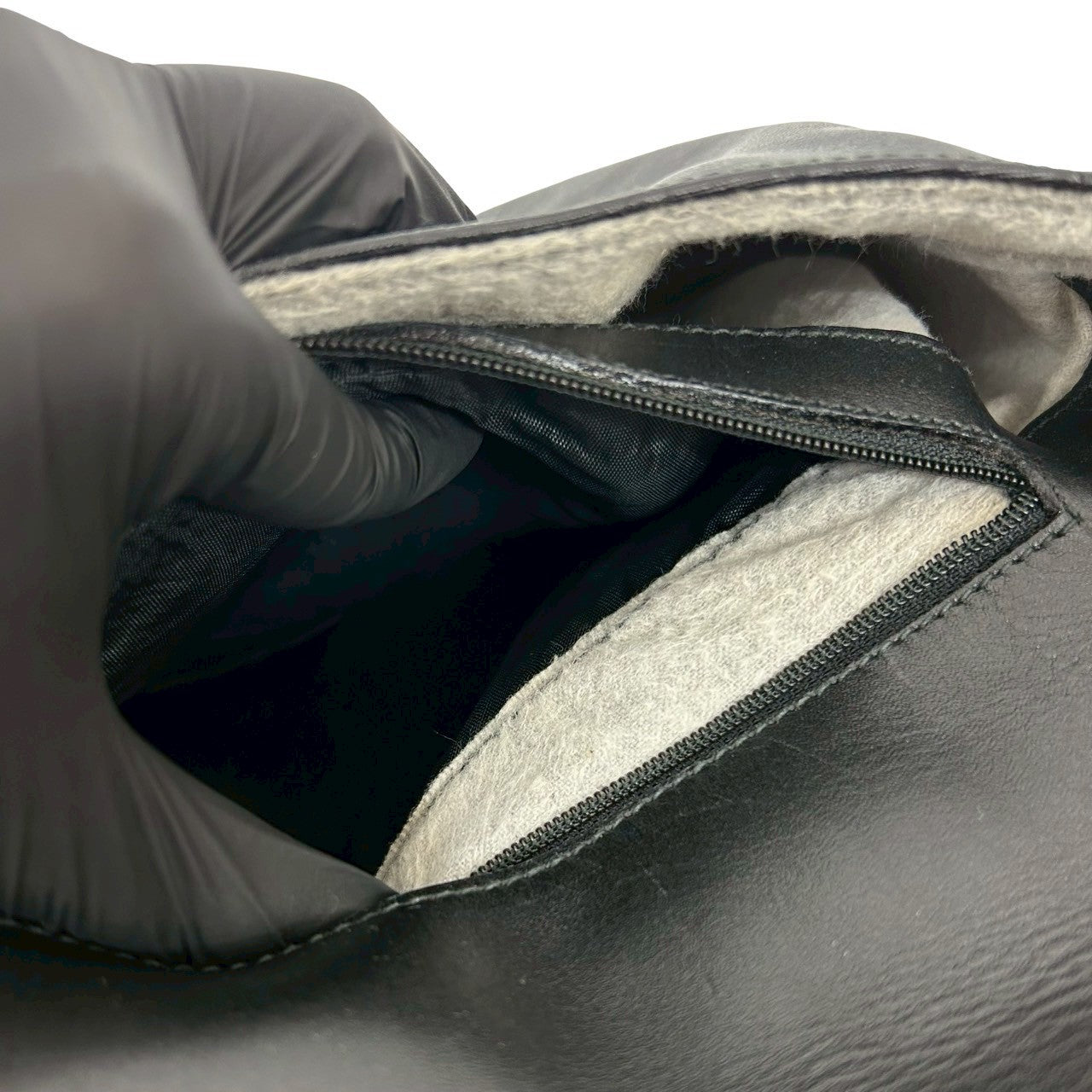 GUCCI Shoulder Bag leather black