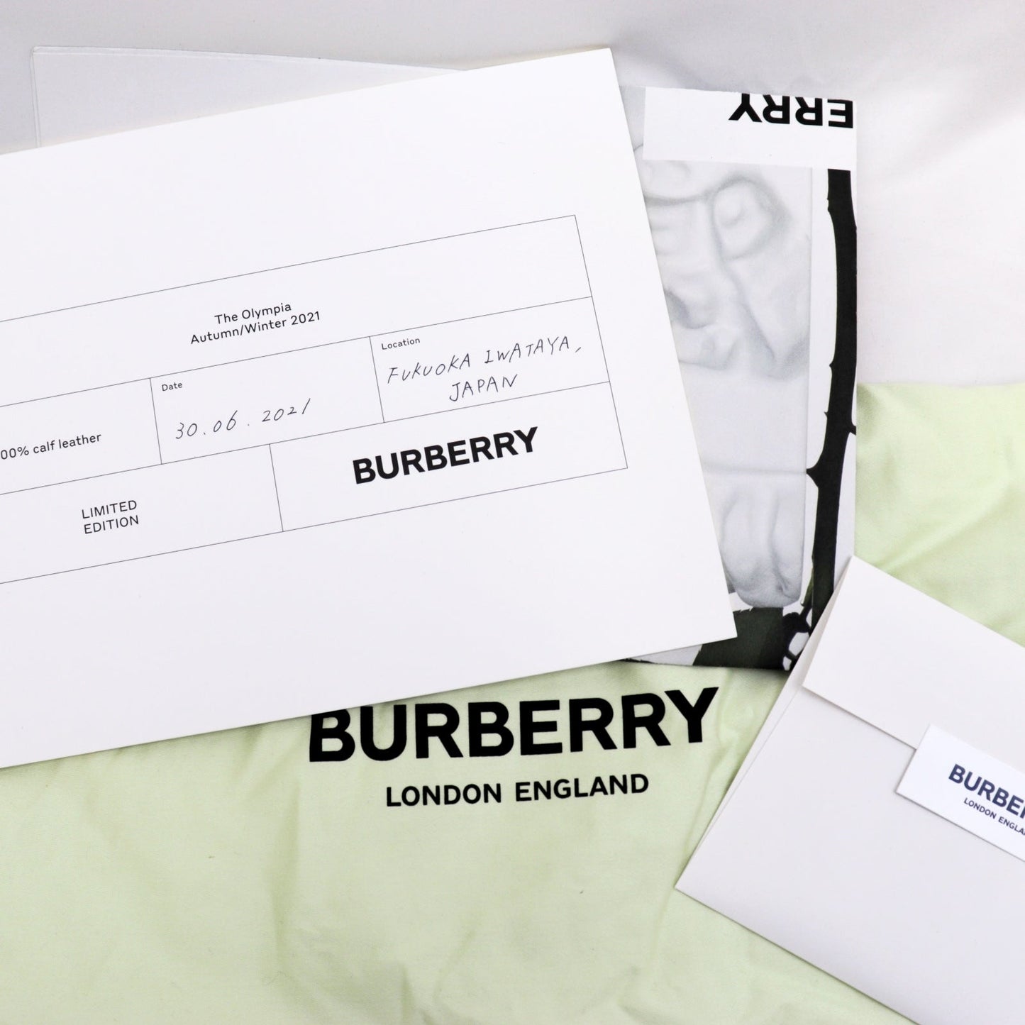 BURBERRY Shoulder Bag leather% yellow Women Used Authentic