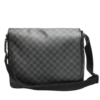 LOUIS VUITTON Shoulder Bag N58033 leather black Shoulder Bag Damier Grafitte Daniel GM unisex(Unisex) Used Authentic