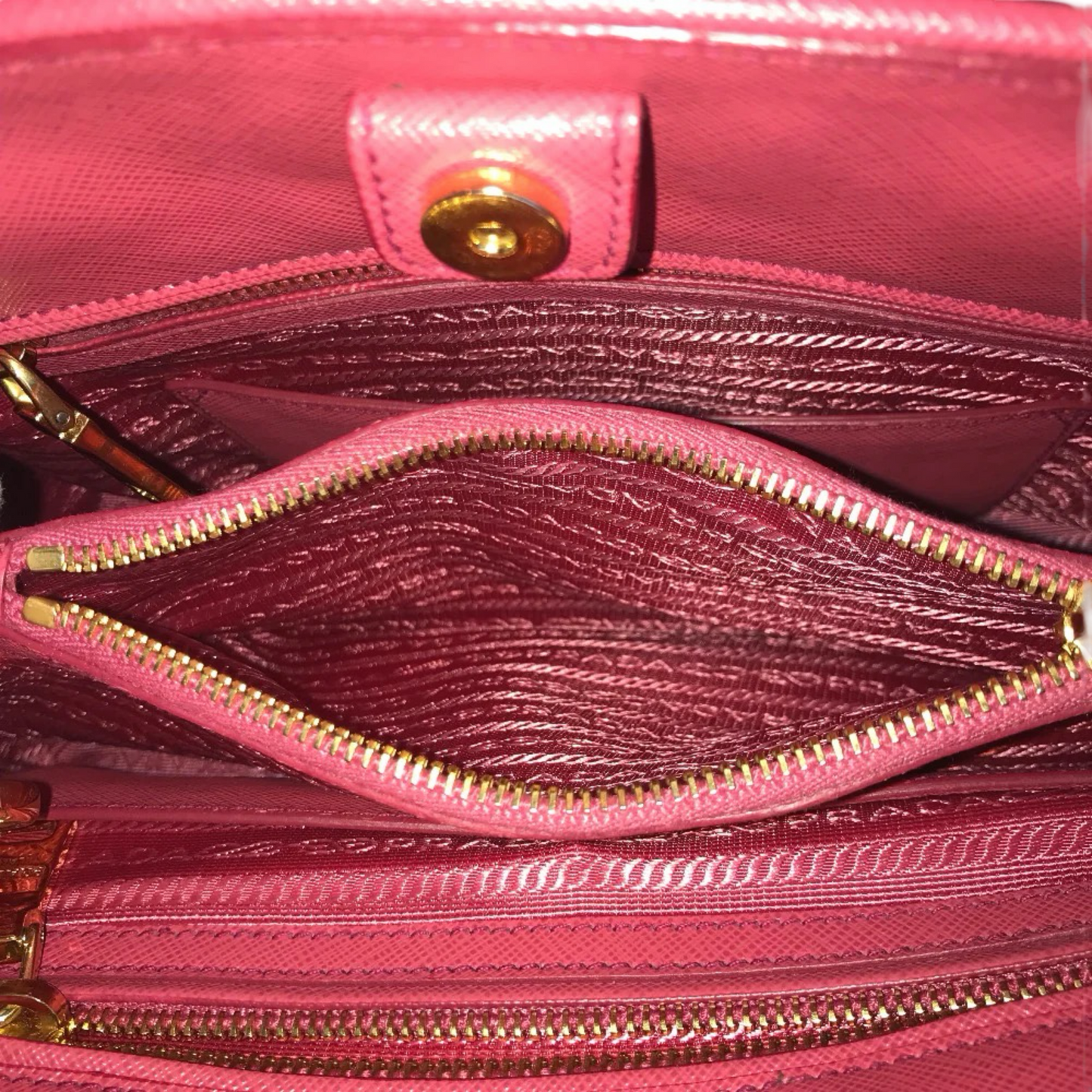 PRADA SAFFIANO HANDBAG