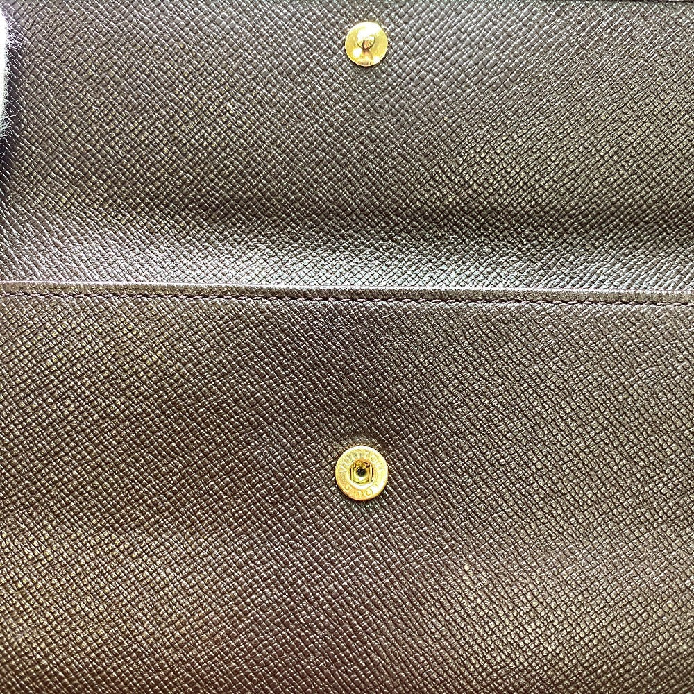 LOUIS VUITTON Portefeuille
International Long Wallet Damier
Ebene Brown