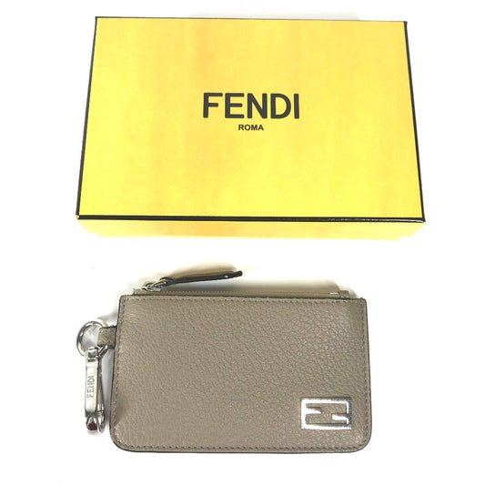 FENDI Coin case 7M0343 leather beige By color logo Women Used Authentic