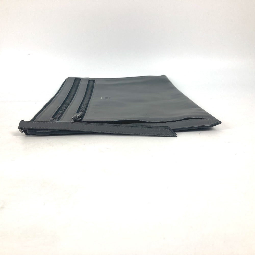 FENDI Clutch bag 7M0237 leather gray Zip mens Used Authentic