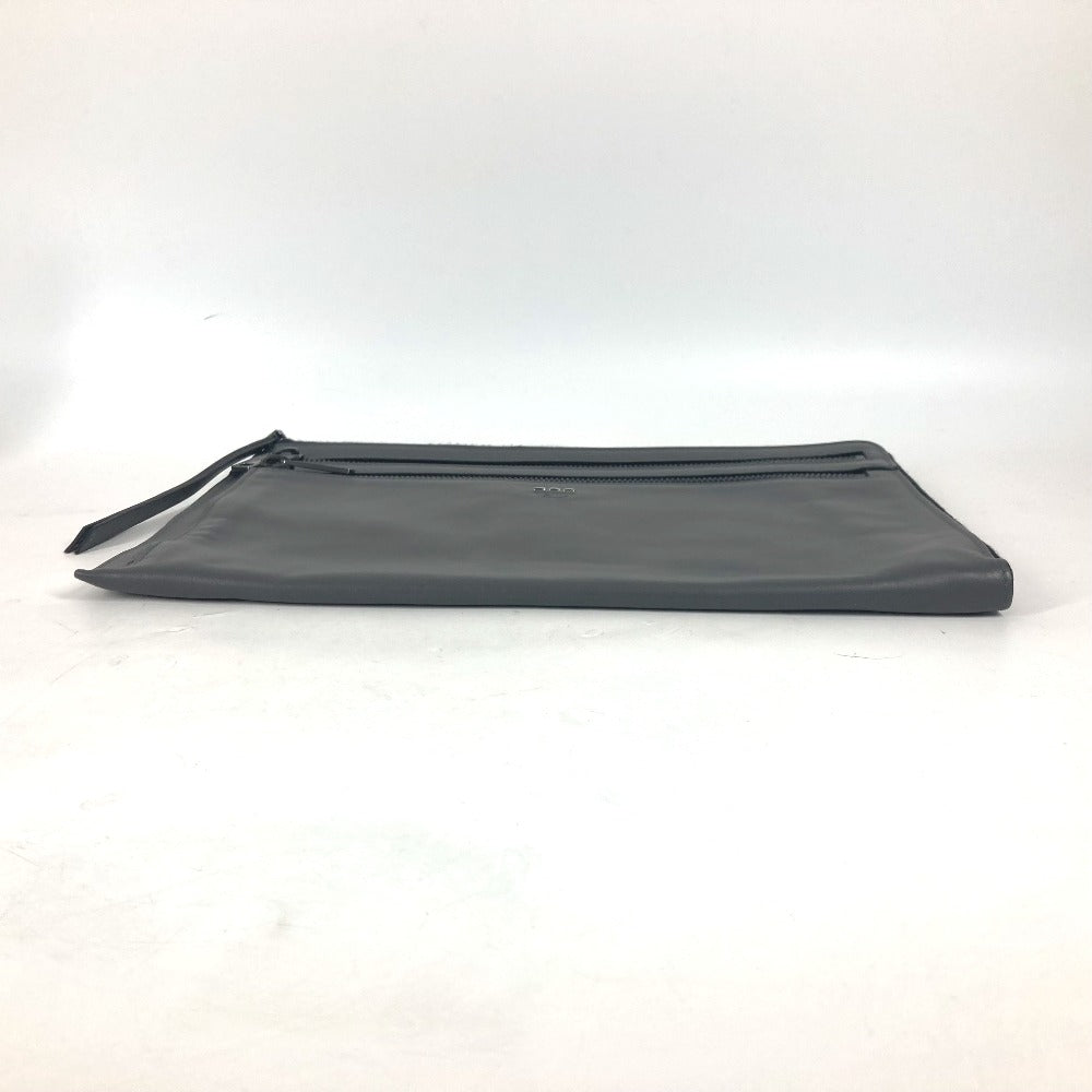 FENDI Clutch bag 7M0237 leather gray Zip mens Used Authentic