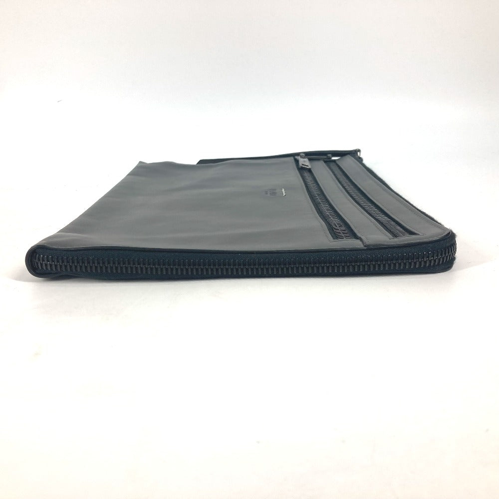 FENDI Clutch bag 7M0237 leather gray Zip mens Used Authentic