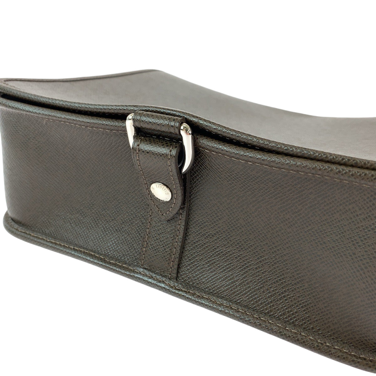 LOUIS VUITTON Shoulder Bag M32488 Taiga Grizzly Brown SilverMetal Taiga Andre