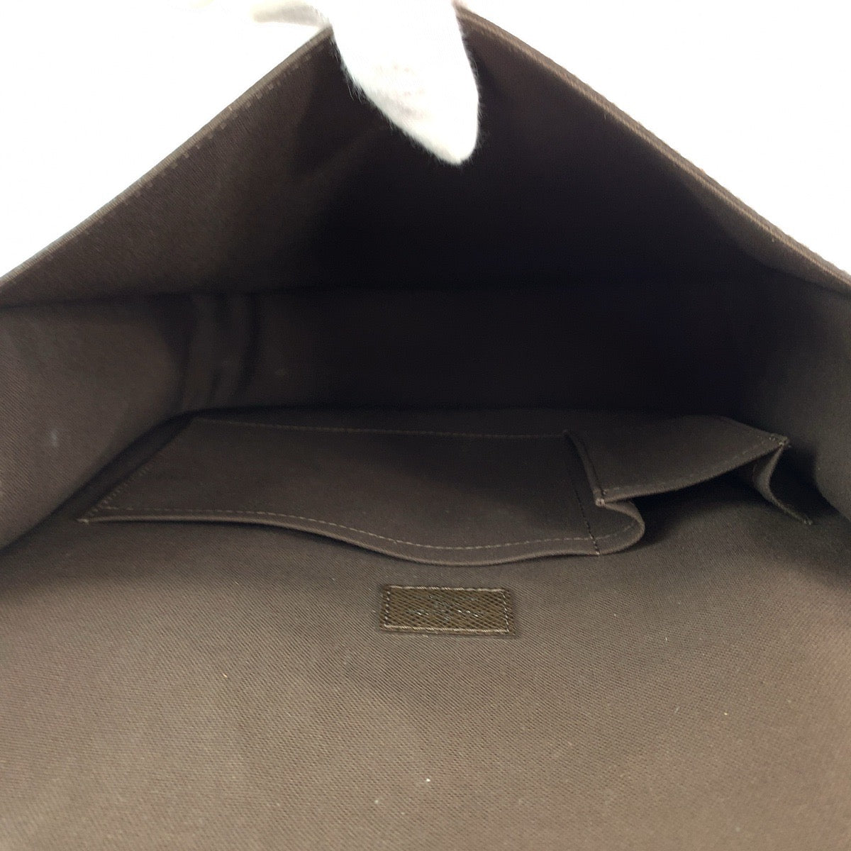 LOUIS VUITTON Shoulder Bag M32488 Taiga Grizzly Brown SilverMetal Taiga Andre