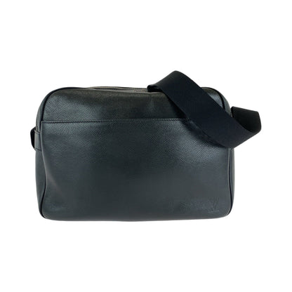 LOUIS VUITTON Shoulder Bag M30152 Taiga Ardoise Black SilverMetal Shoulder Bag Crossbody Taiga reporter mens Used Authentic