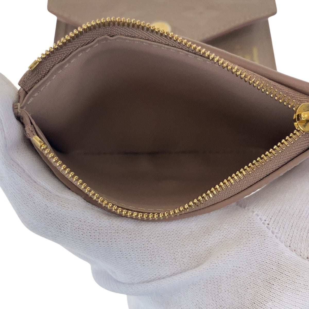 LOUIS VUITTON Tri-fold wallet M63529 leather Beige Greige Gold Metal Folding wallet Compact wallet Monogram Unplant Portefeuille Victorine Women Used Authentic