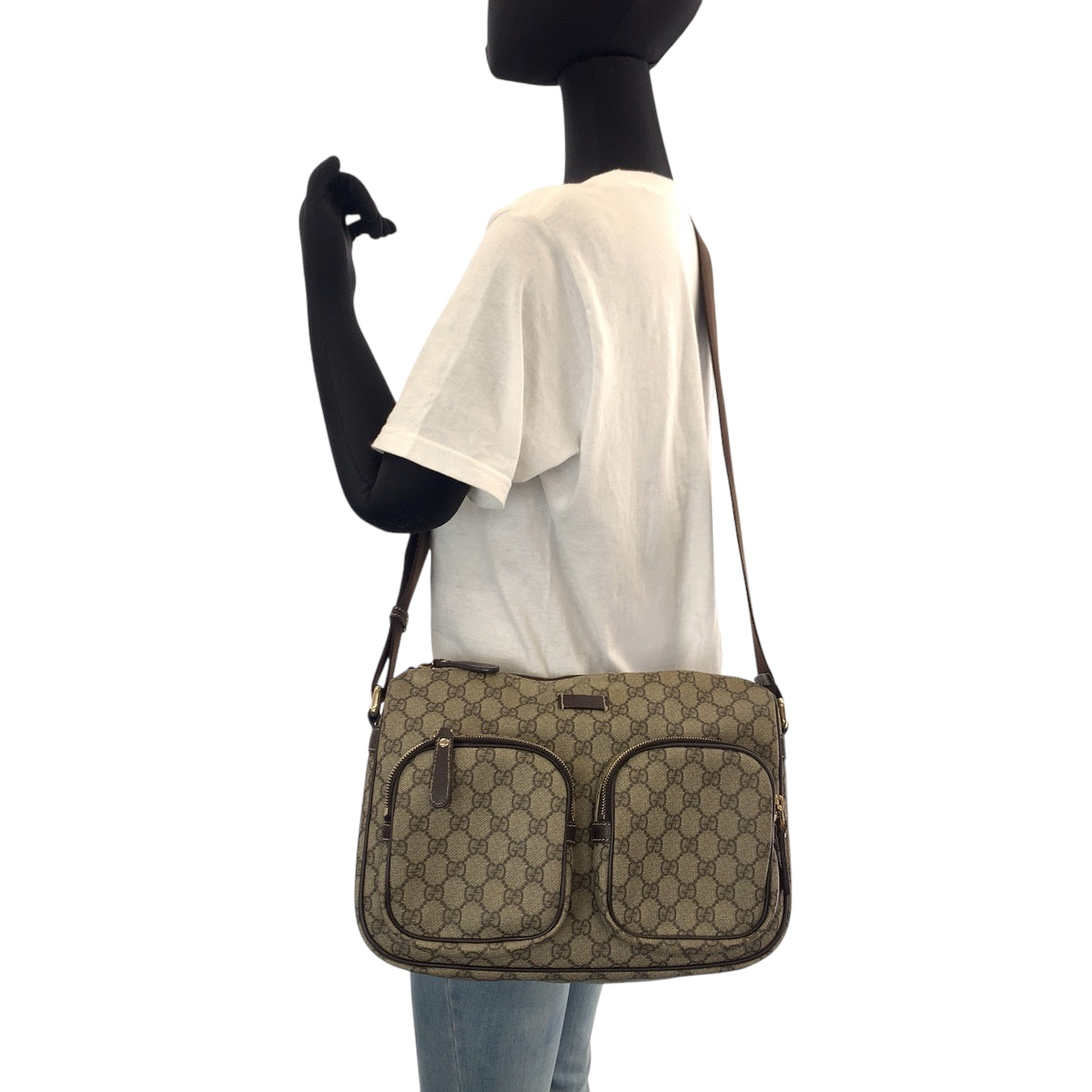 GUCCI Shoulder Bag 246861 GG Supreme Canvas Brown Beige SilverMetal Shoulder Bag Messenger bag Women Used Authentic