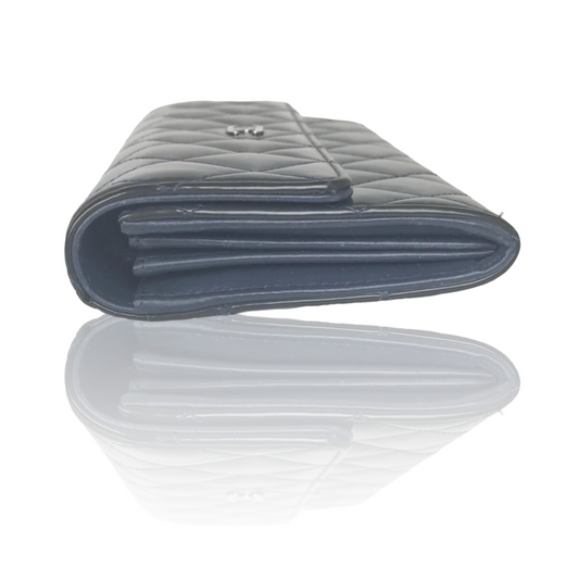 CHANEL PATENT MATELASSE QUILTED WALLET
