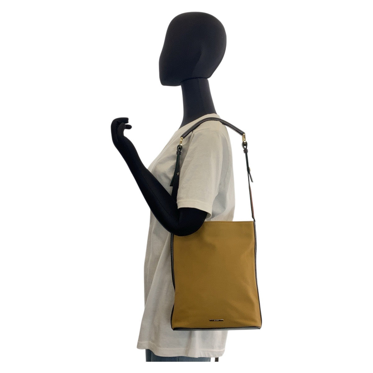 GUCCI Shoulder Bag 4286 Canvas, Leather Camel Black Gold Metal Sherry line Women Used Authentic