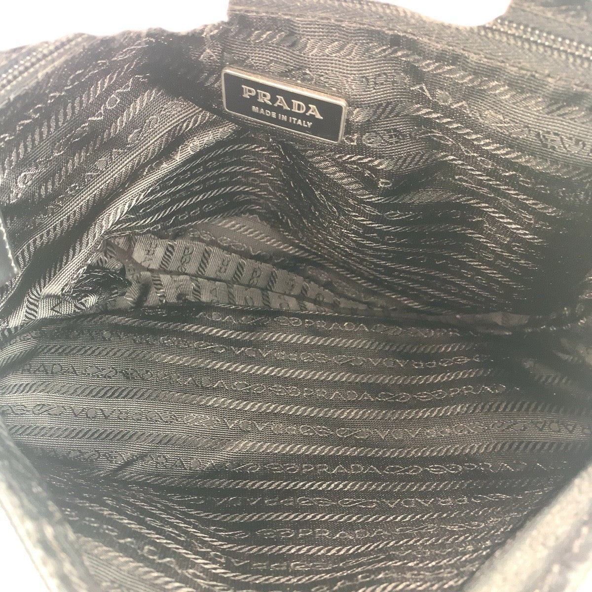 PRADA Shoulder Bag 31 Nylon Black SilverMetal Crossbody Shoulder Bag Unisex Test Triangle With logo Women Used Authentic