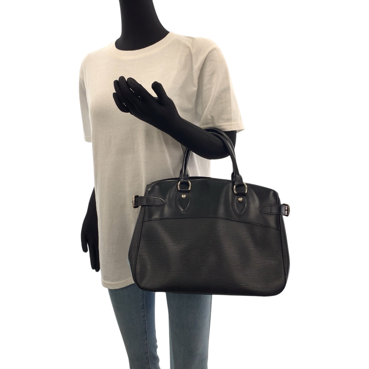 LOUIS VUITTON Handbag M59262 Epi Leather Black SilverMetal Epi Passy PM