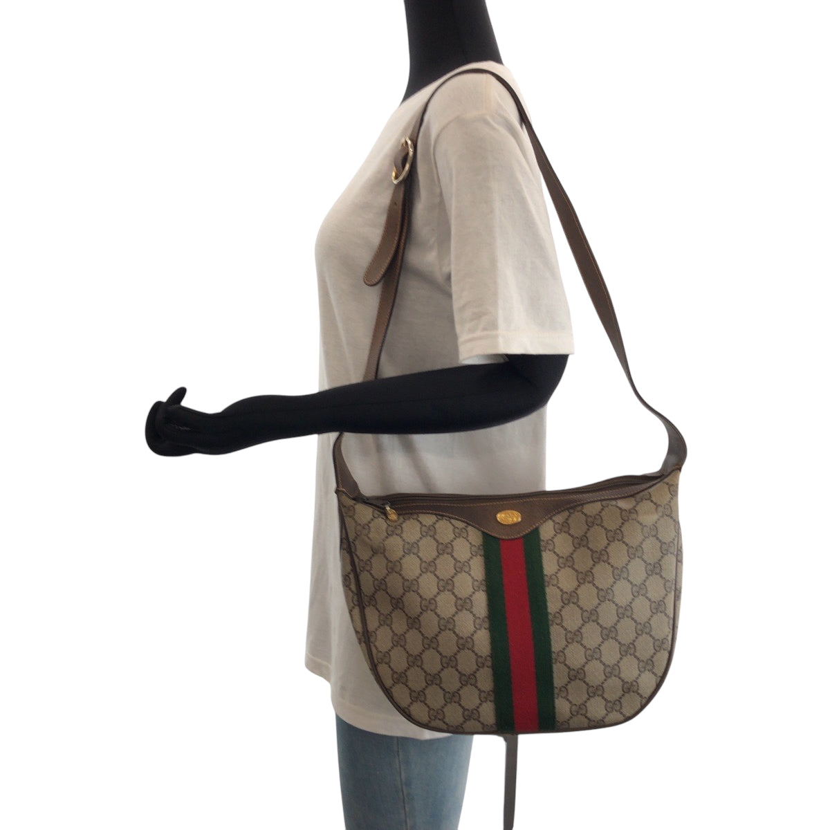 GUCCI Shoulder Bag 68 001 3840 GG Supreme Canvas Beige Brown SilverMetal Shoulder Bag pochette Old Gucci Shelly Line Women Used Authentic