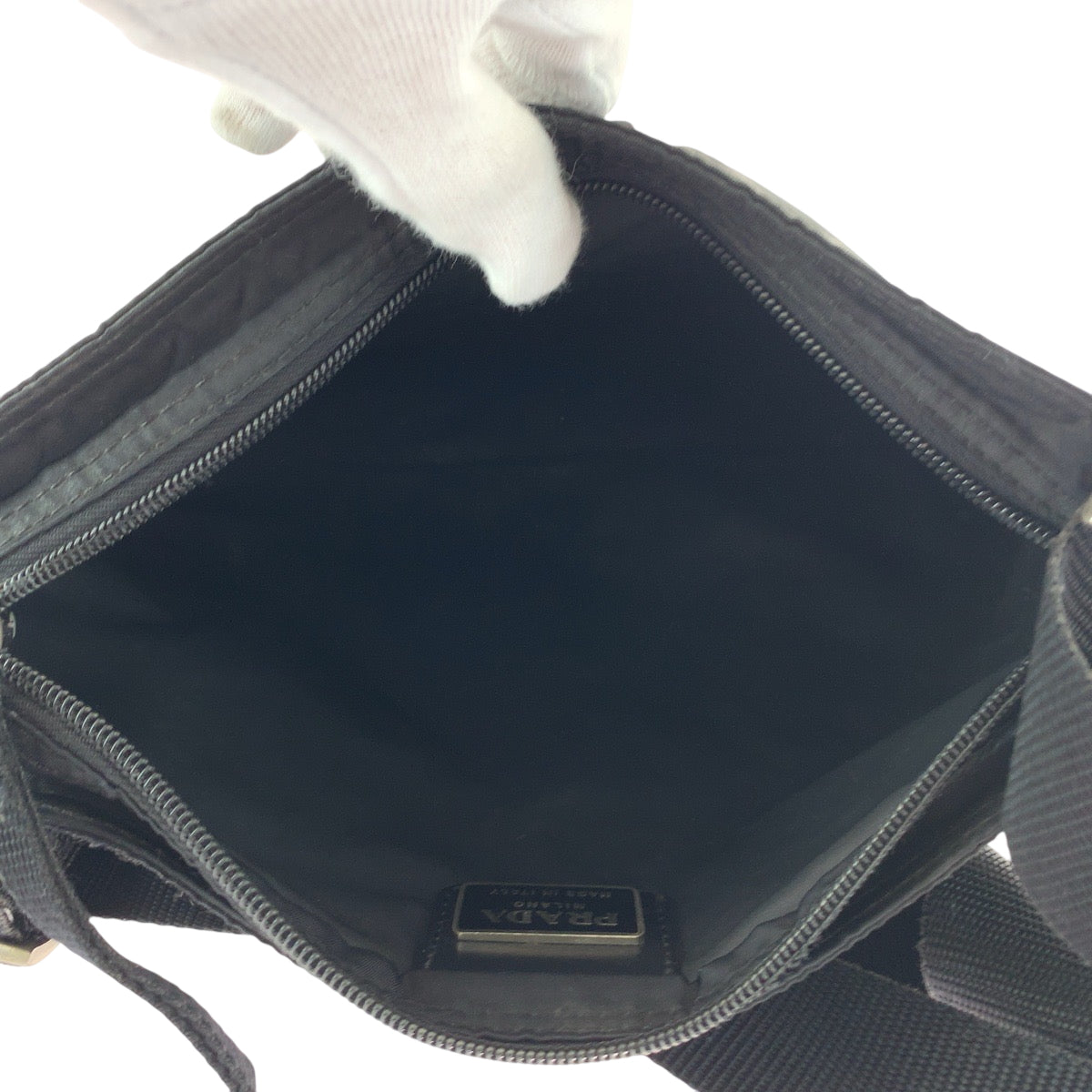 PRADA Shoulder Bag Nylon Black SilverMetal Shoulder Bag Sacoche Test Triangle With logo Women Used Authentic