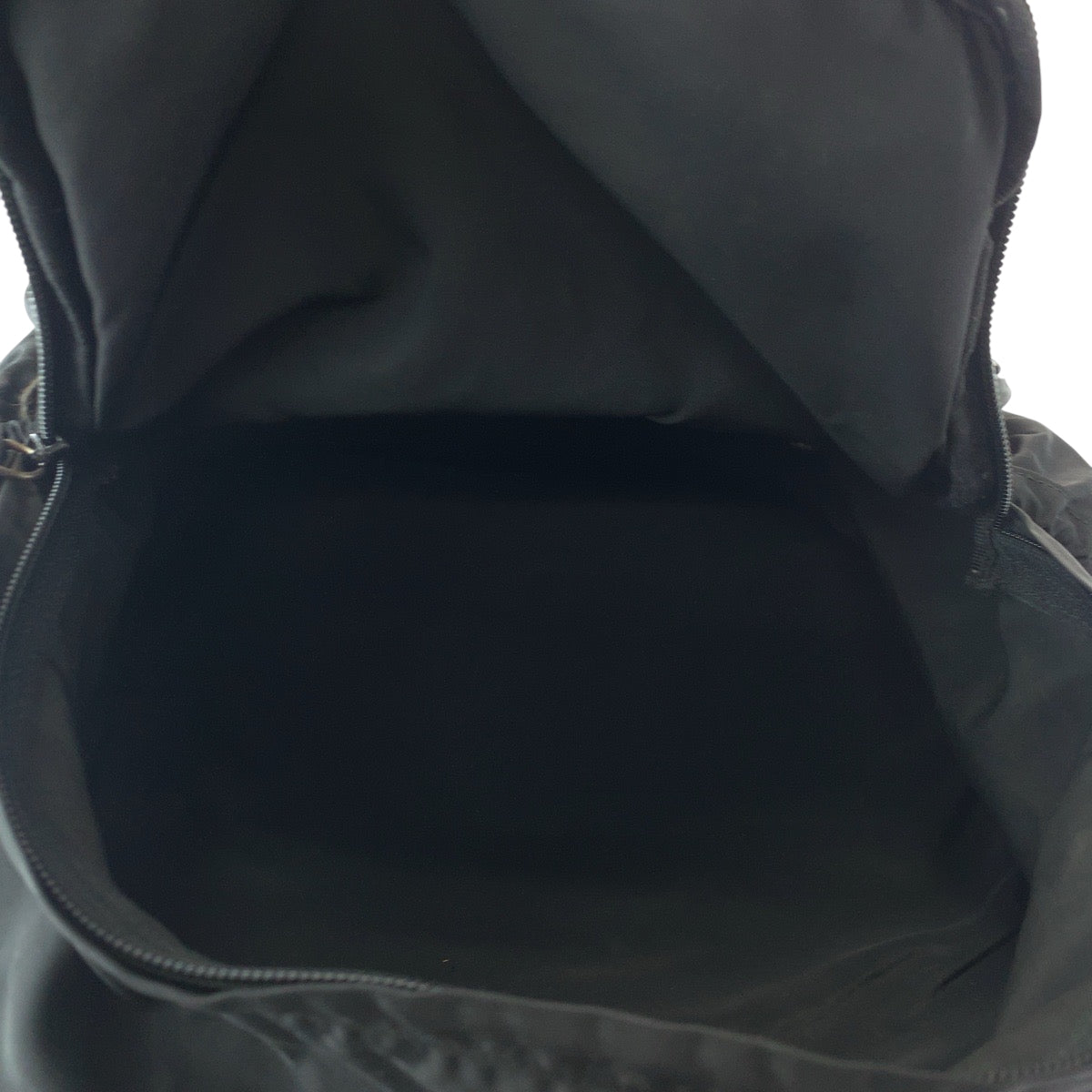 PRADA Backpack V317 Nylon black Backpack Backpack Test Triangle With logo mens(Unisex) Used Authentic