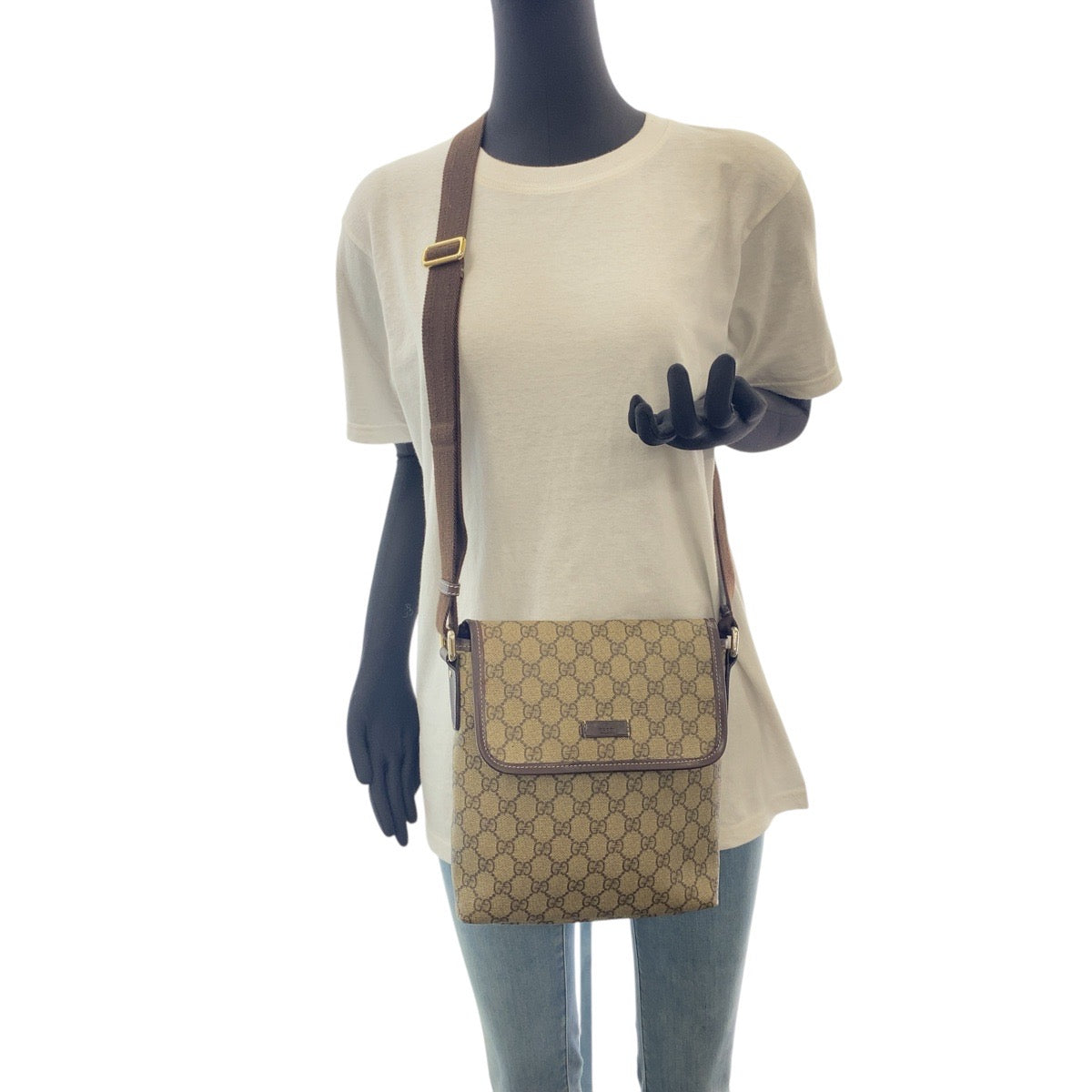 GUCCI Shoulder Bag 223666 GG Supreme Canvas Beige Brown SilverMetal Crossbody Shoulder Bag Unisex Women Used Authentic