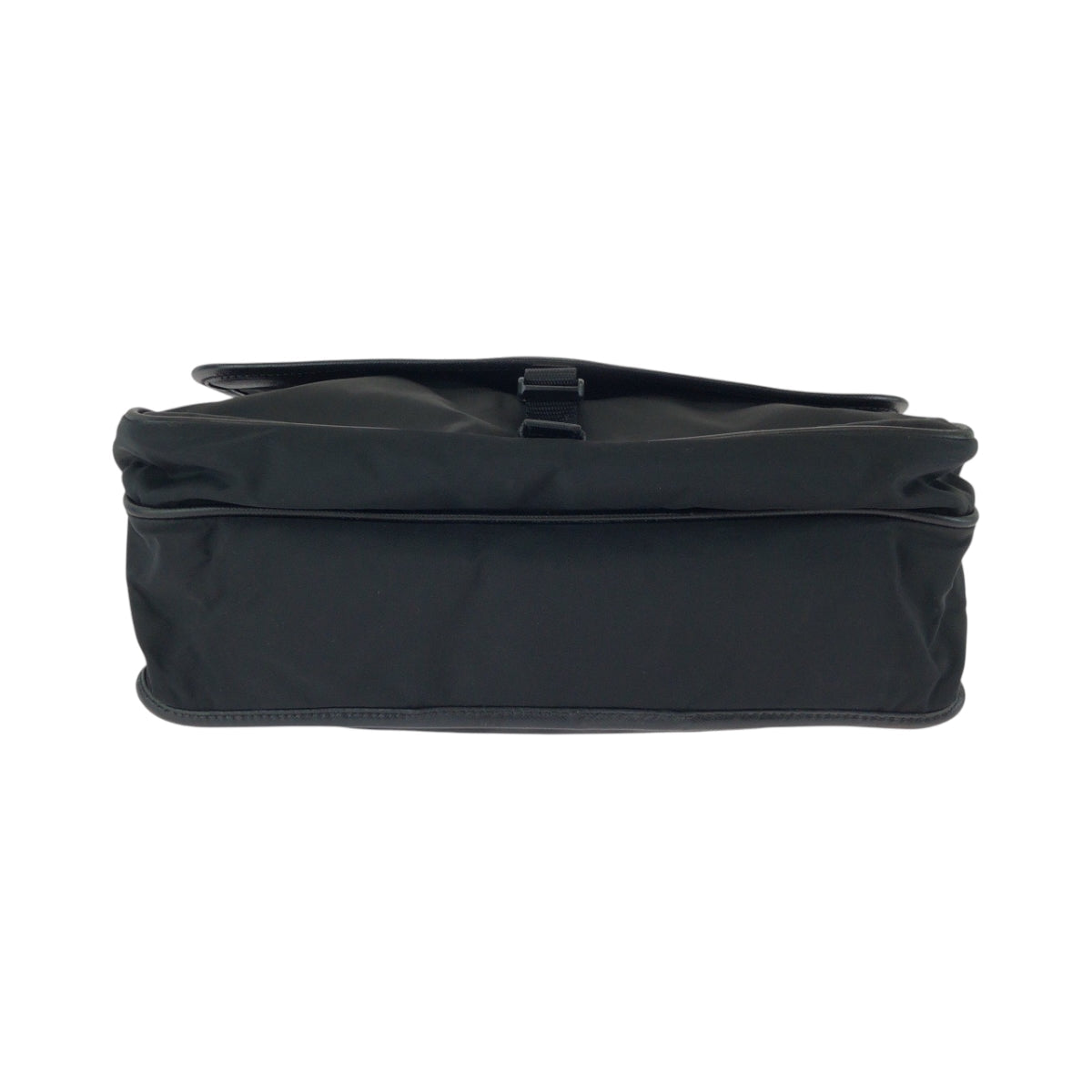 PRADA Shoulder Bag V158 Nylon Black SilverMetal Shoulder Bag Messenger bag Test Triangle With logo mens Used Authentic
