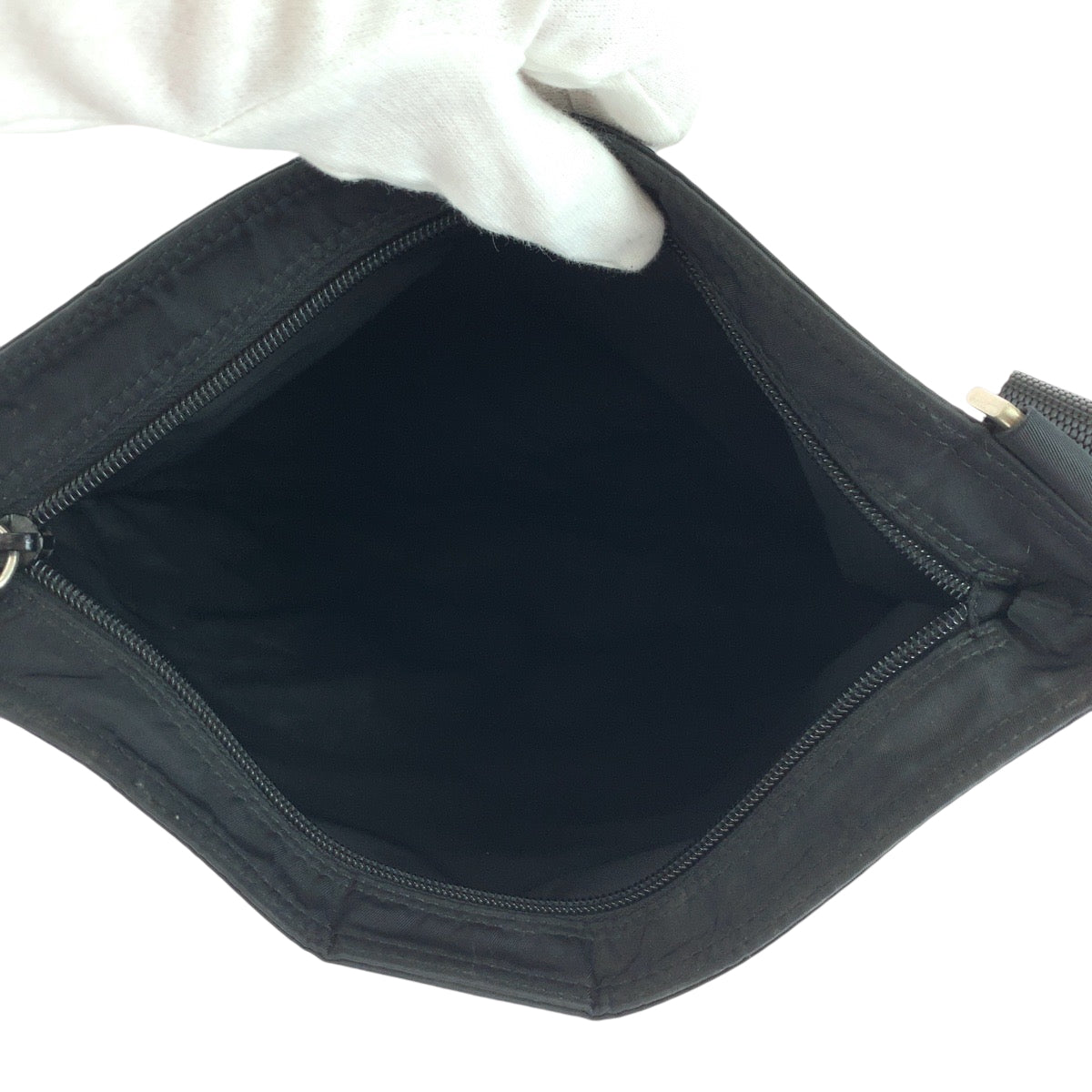 PRADA Shoulder Bag Nylon Black SilverMetal Shoulder Bag Sacoche Test Triangle With logo Women Used Authentic
