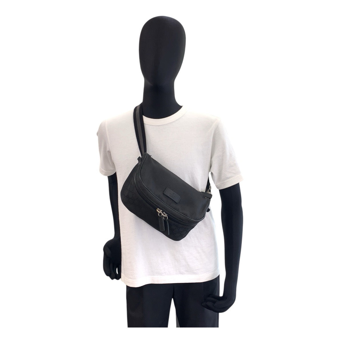 GUCCI Sling bag 449182 GG canvas Black SilverMetal Sling bag Bum bag mens Used Authentic