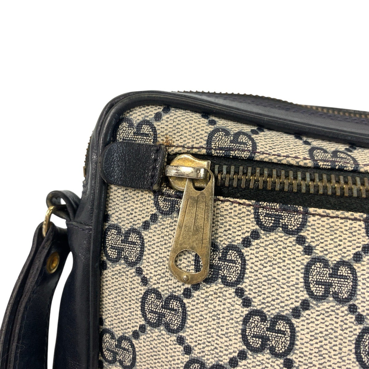 GUCCI business bag GG Supreme Canvas Gray Navy Gold Metal Sherry line