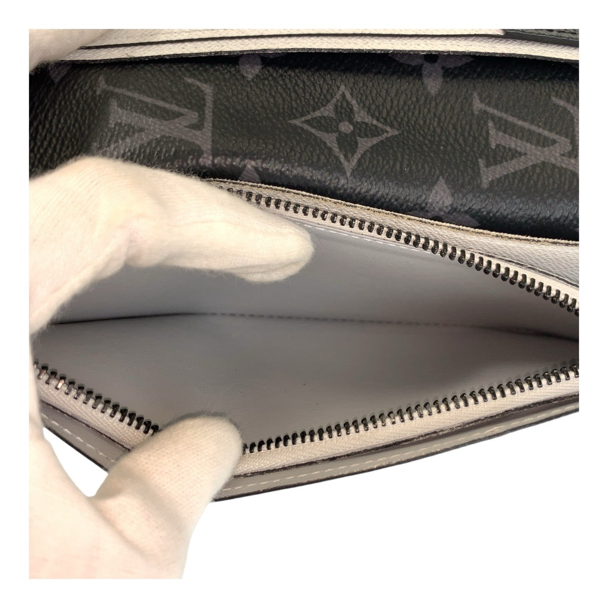 LOUIS VUITTON Long Wallet Purse M81371 leather Navy white Long Wallet Purse Epi Monogram Eclipse Portefeuille Braza mens Used Authentic