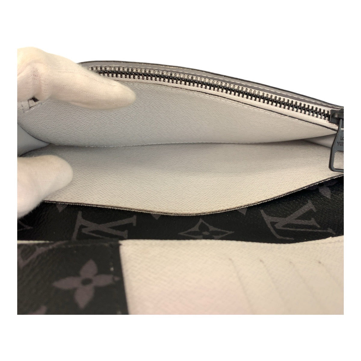 LOUIS VUITTON Long Wallet Purse M81371 leather Navy white Long Wallet Purse Epi Monogram Eclipse Portefeuille Braza mens Used Authentic