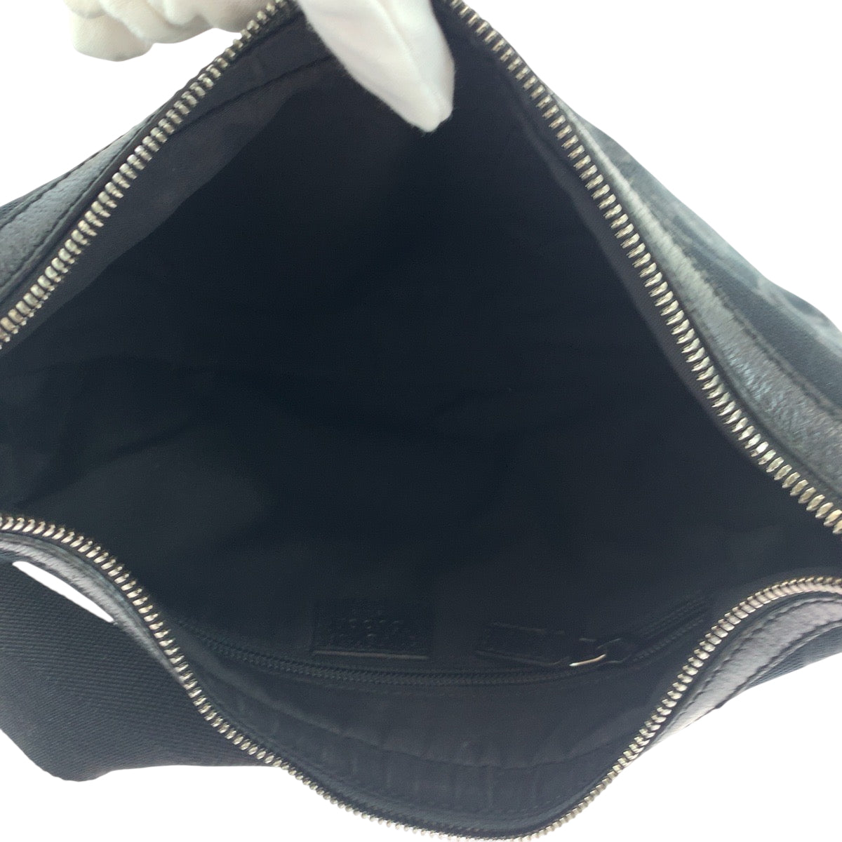 GUCCI Shoulder Bag 122790 GG canvas Black SilverMetal Shoulder Bag Crossbody Women Used Authentic