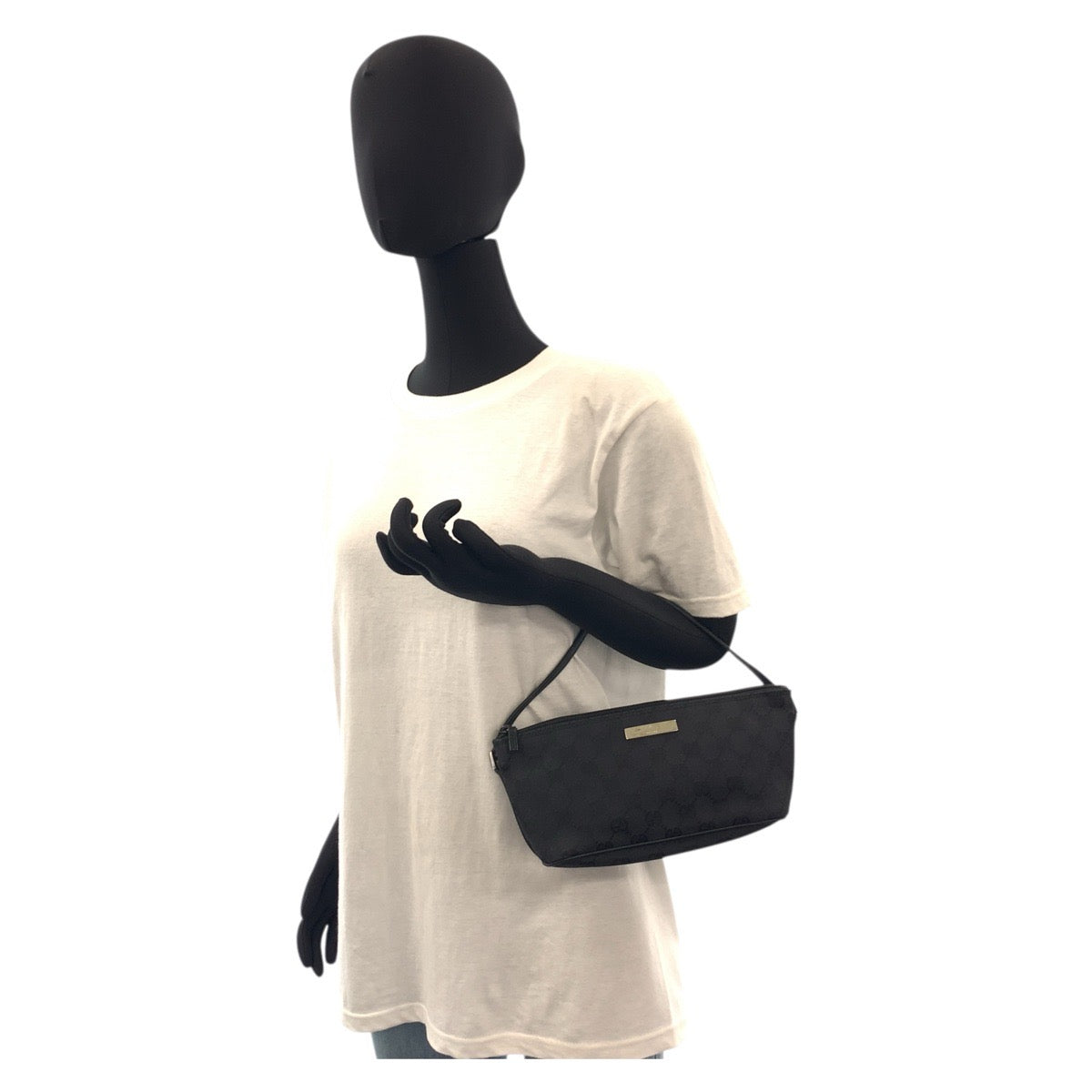 GUCCI Handbag 039 1103 GG canvas, leather Black SilverMetal Handbag accessory pouch Women Used Authentic