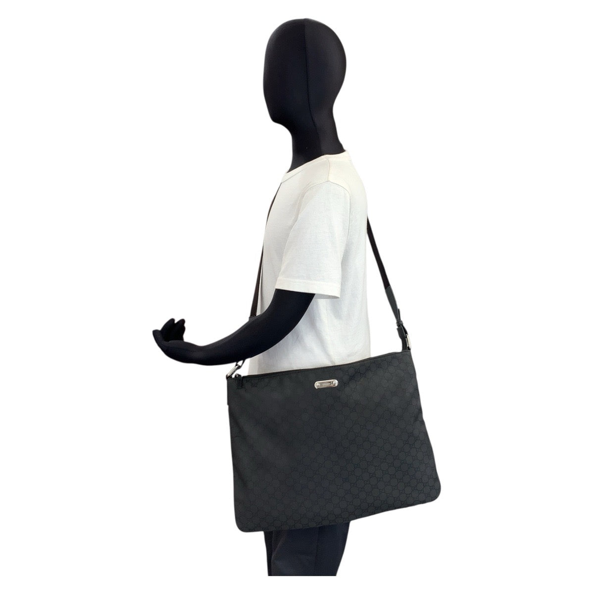 GUCCI Shoulder Bag 190628 Nylon, Leather Black SilverMetal Shoulder Bag Messenger bag GG pattern mens Used Authentic