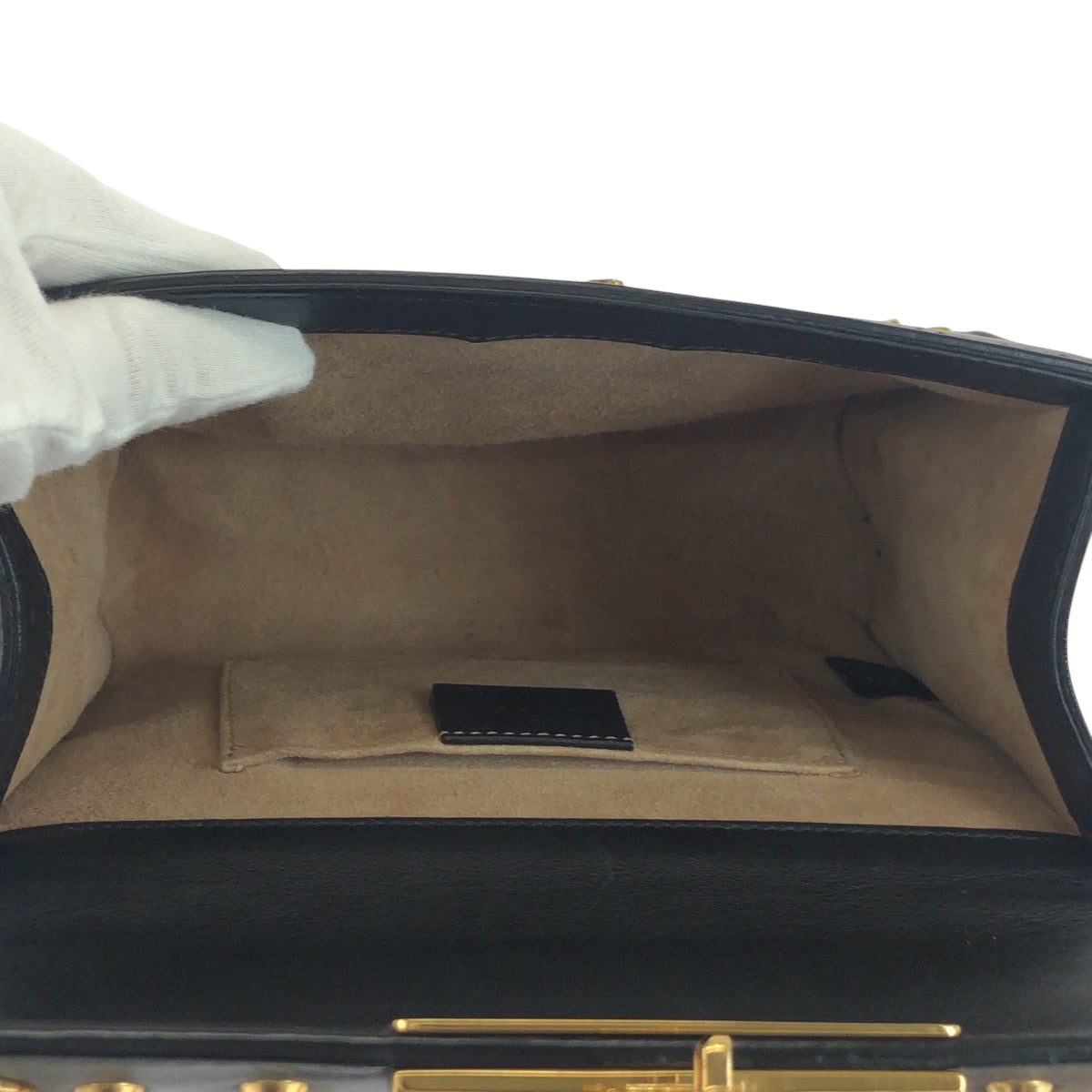 GUCCI Shoulder Bag 432182 leather Black Gold Metal ChainShoulder Bag Pochette Studs Pearl Women Used Authentic