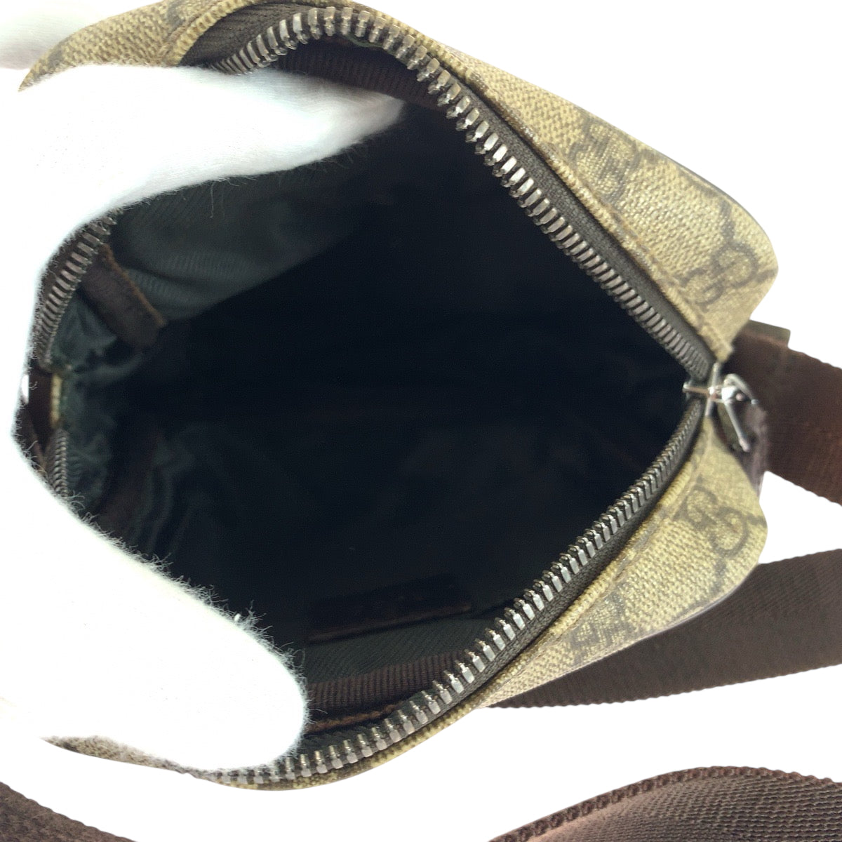 GUCCI Shoulder Bag 101680 GG Supreme Canvas Beige Brown SilverMetal Shoulder Bag pochette Women Used Authentic