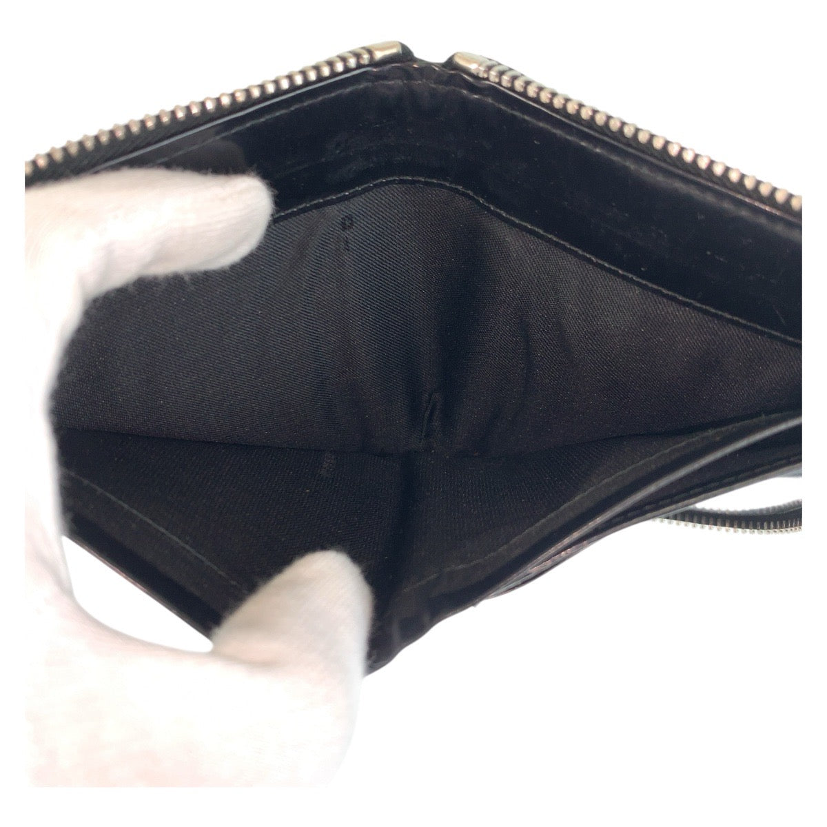 FENDI Bifold Wallet 31120 enamel Black SilverMetal Zucchino