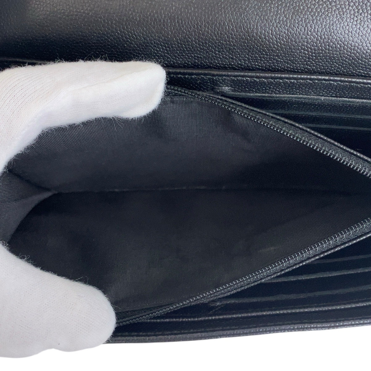 CHANEL Long Wallet Purse Caviar skin Black SilverMetal Boy chanel COCO Mark