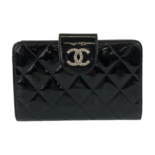 CHANEL Bifold Wallet Patent leather Black SilverMetal Brilliant Matrasse COCO Mark