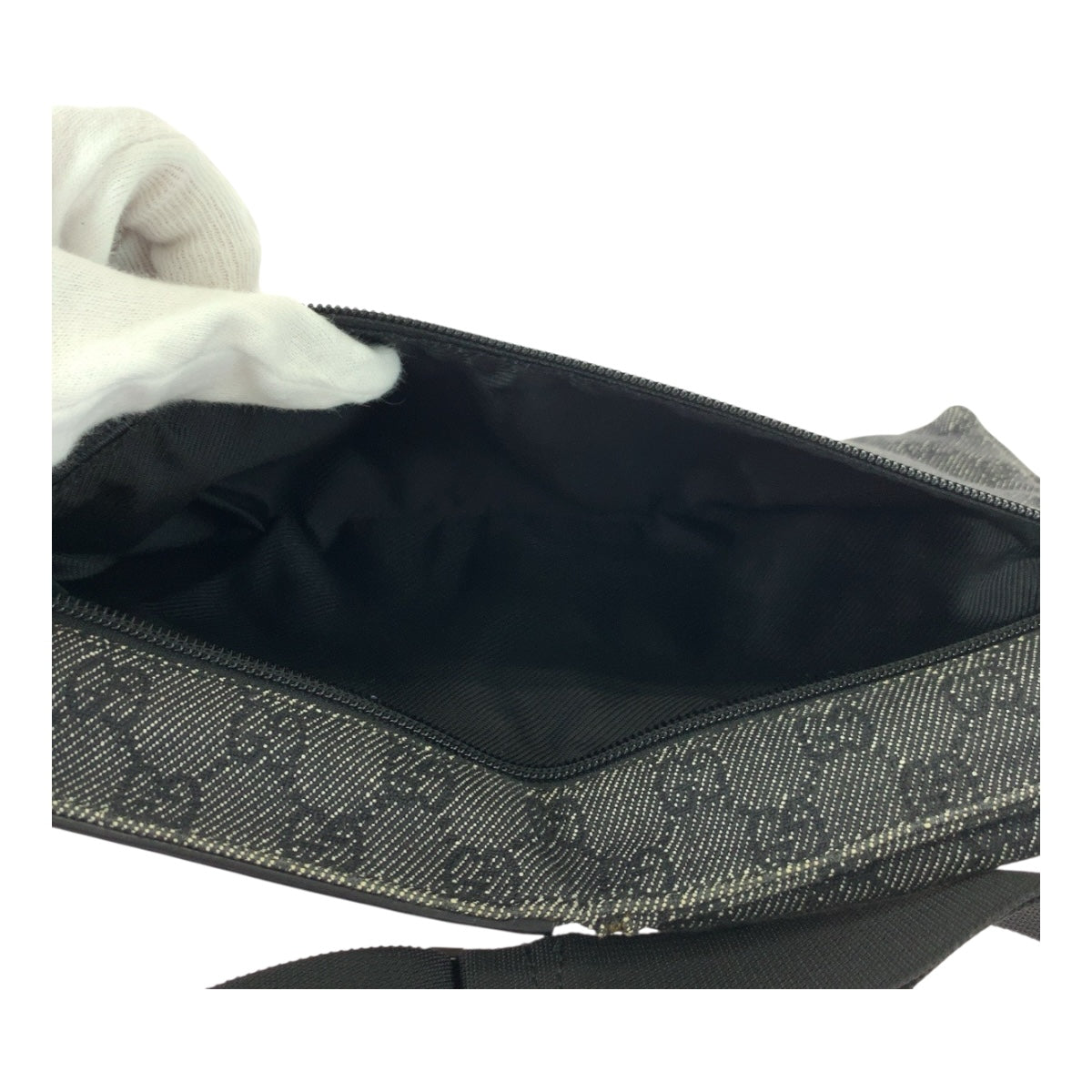 GUCCI Waist bag 23566 GG canvas Black SilverMetal