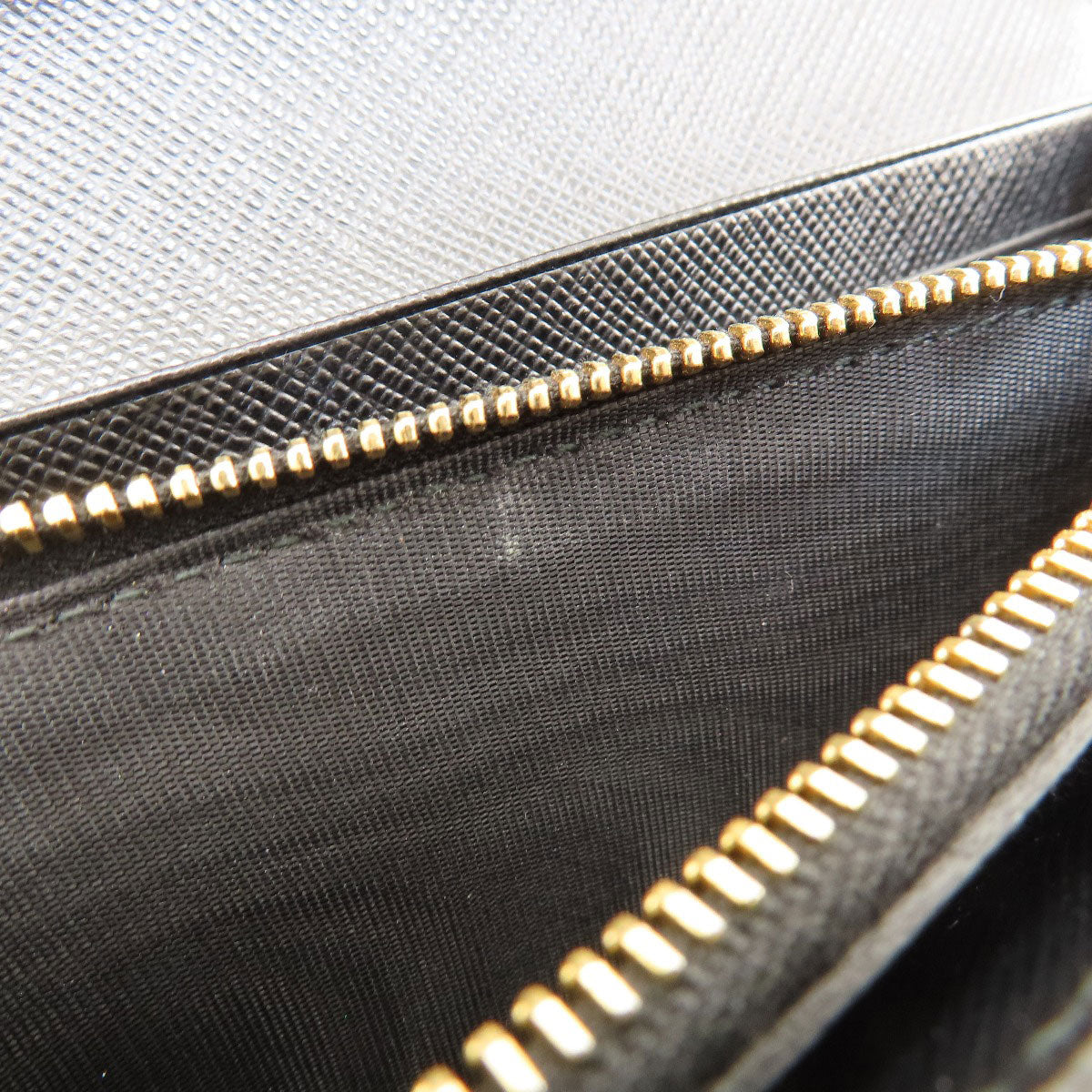 PRADA Long Wallet Purse leather black logo saffiano Women Used Authentic