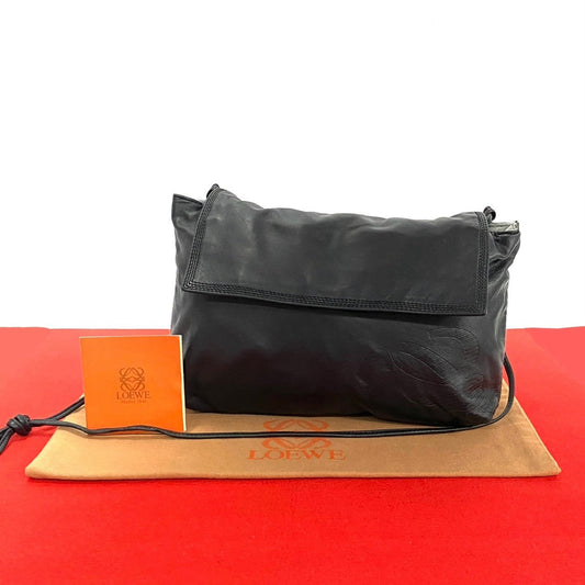 LOEWE Shoulder Bag leather black Anagram logo Women Used Authentic