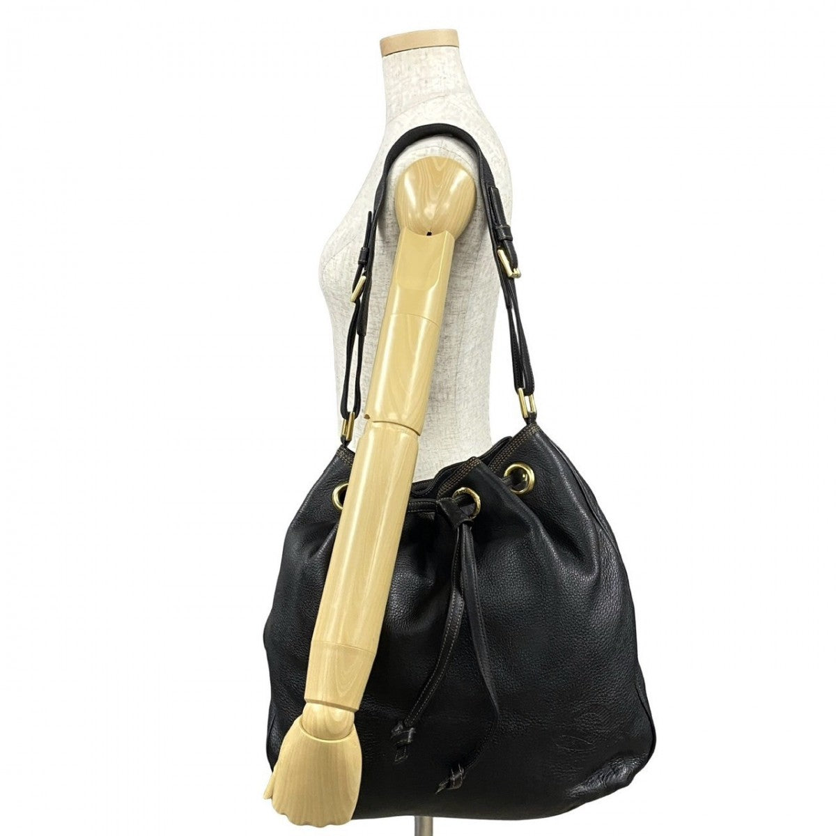 LOEWE Shoulder Bag leather black Anagram logo Women Used Authentic