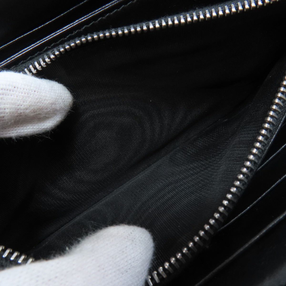 PRADA Long Wallet Purse leather black Zip Around Women Used Authentic