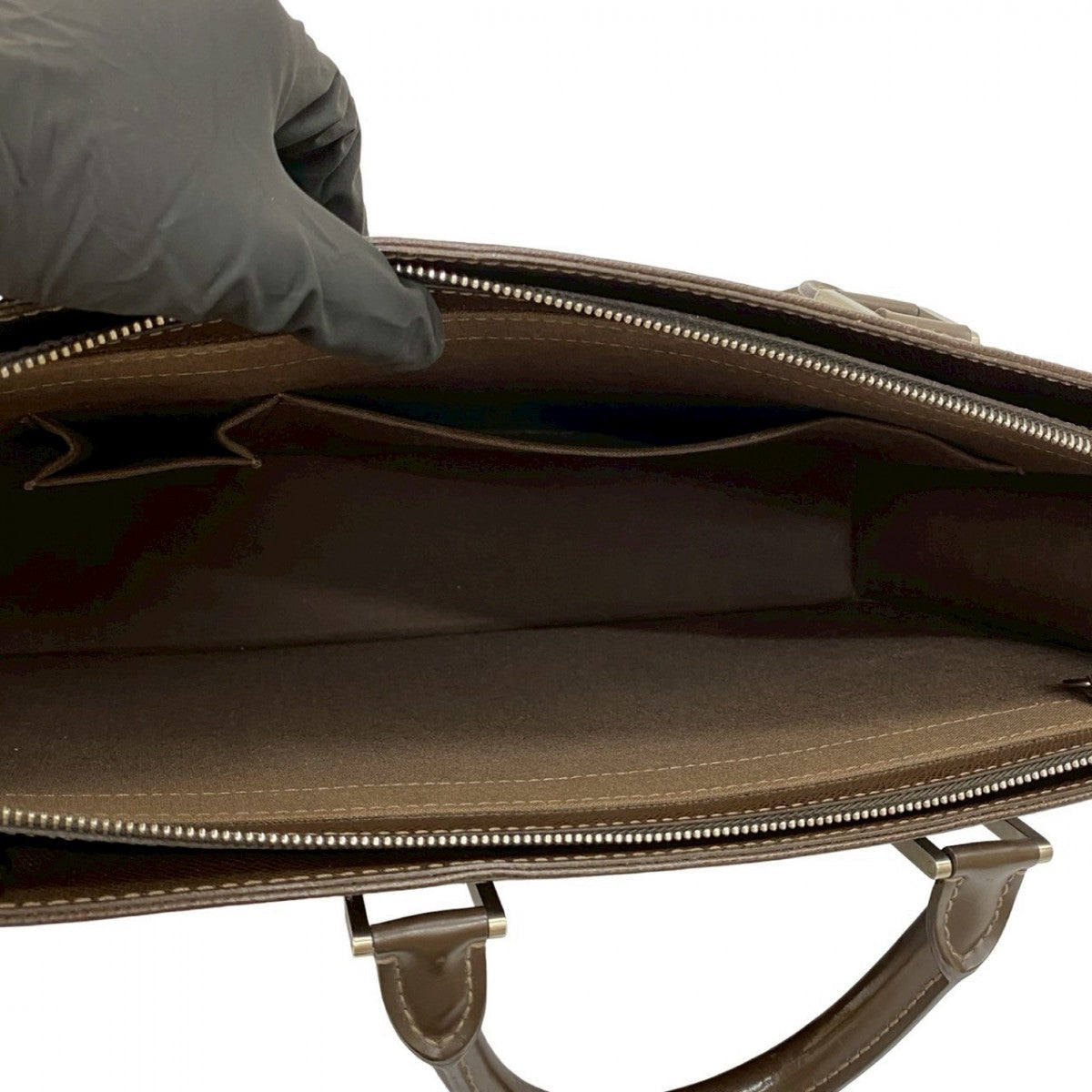 LOUIS VUITTON Business bag leather Brown Taiga Porto Documan Rozan