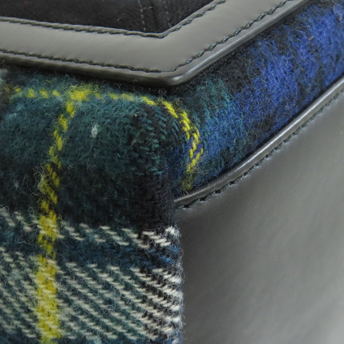 BALENCIAGA Handbag 339933 wool green Navy kabas S Women Used Authentic