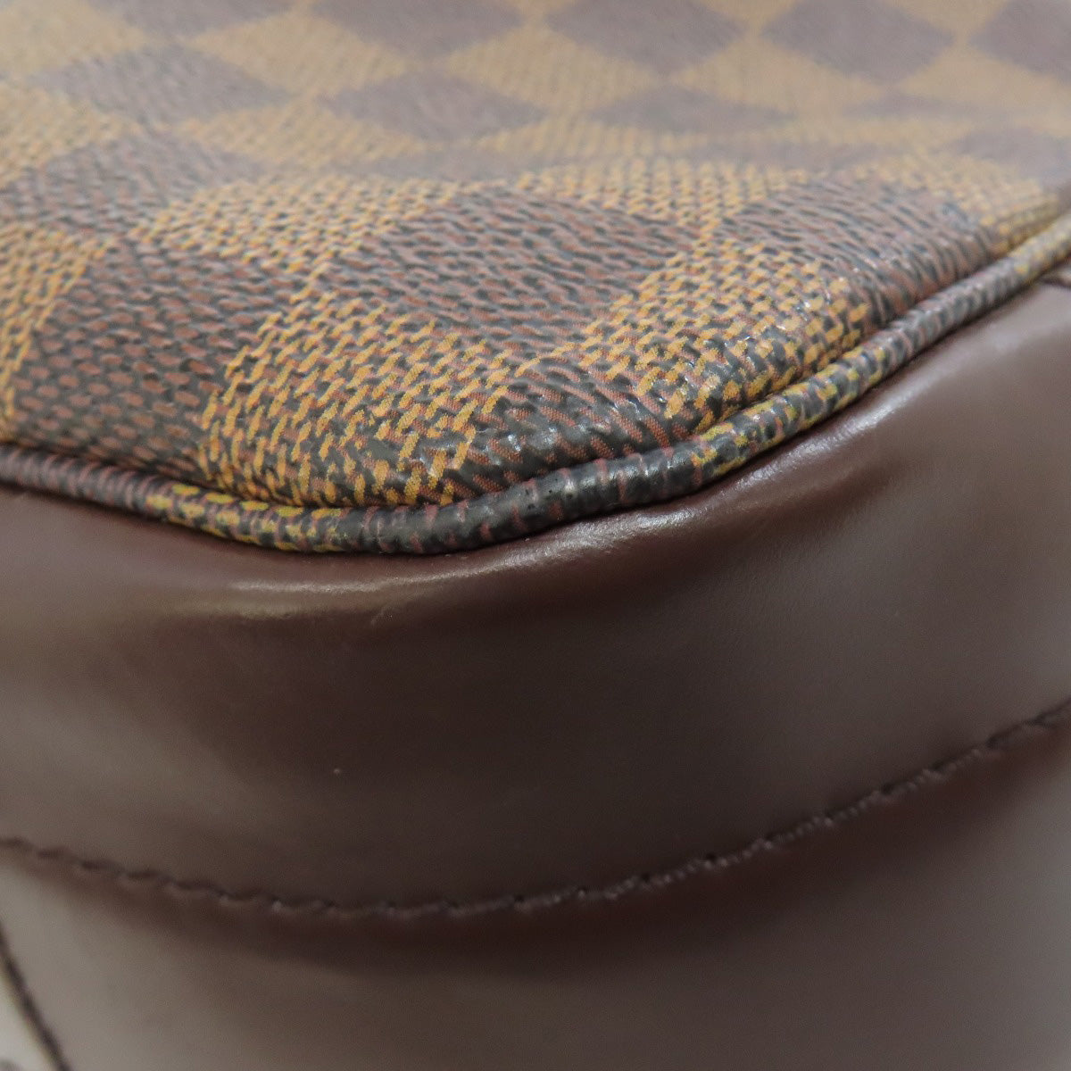 LOUIS VUITTON Shoulder Bag N45258 Damier canvas Brown Bastille mens(Unisex) Used Authentic
