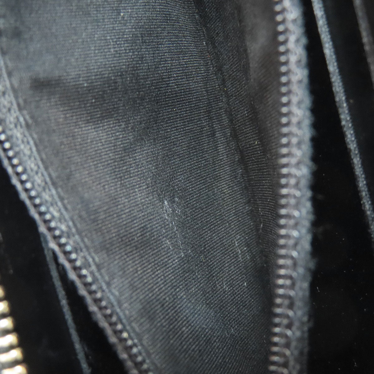 CHANEL Long Wallet Purse Grained Calfskin Skin black Matelasse Gold Metal
