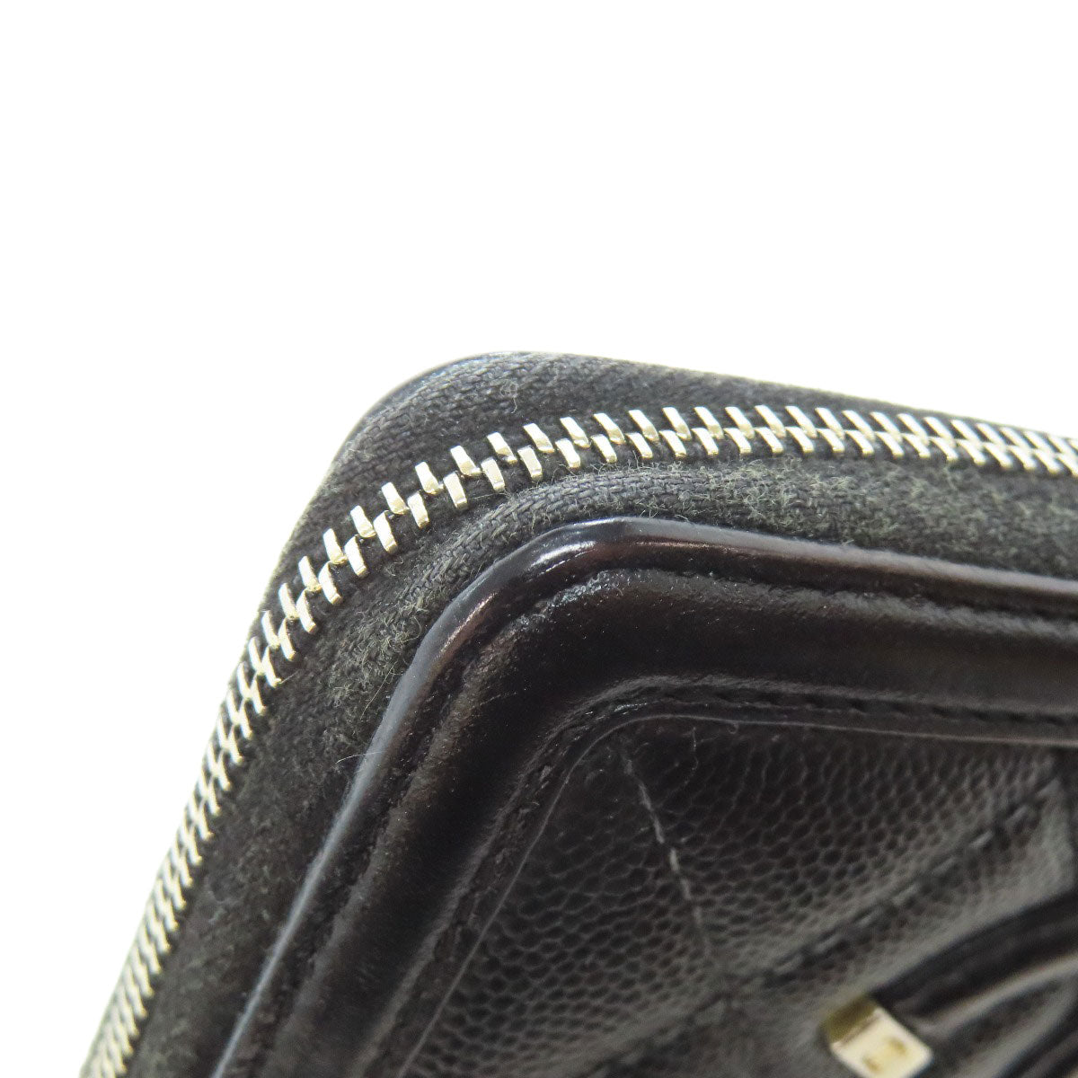 CHANEL Long Wallet Purse Grained Calfskin Skin black Matelasse Gold Metal
