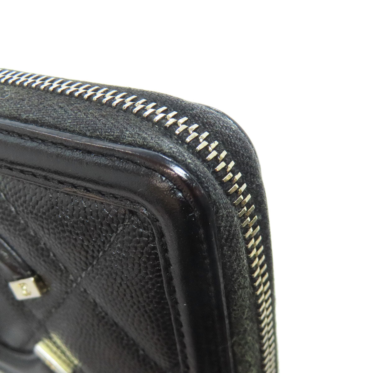 CHANEL Long Wallet Purse Grained Calfskin Skin black Matelasse Gold Metal