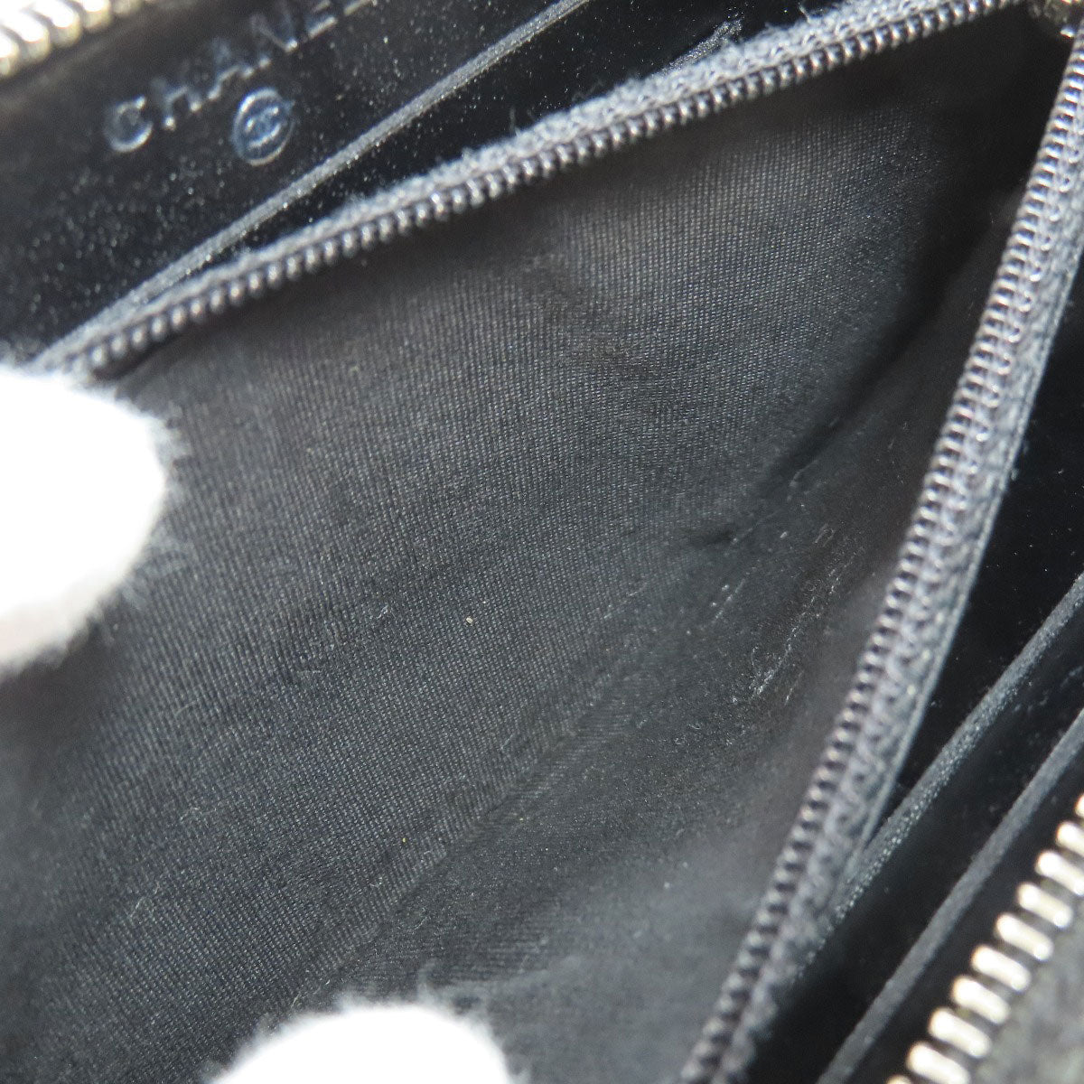 CHANEL Long Wallet Purse Grained Calfskin Skin black Matelasse Gold Metal