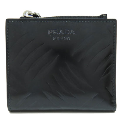 PRADA Bifold Wallet enamel black logo Women(Unisex) Used Authentic