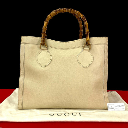 GUCCI Handbag leather beige Bamboo